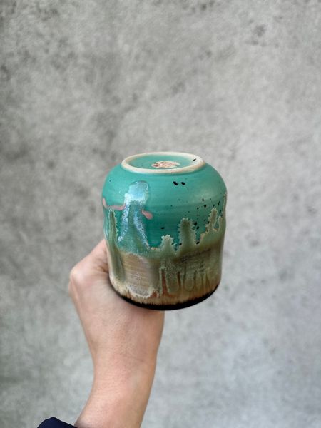 Czarka ceramiczna Przepływ/360 ml/morska/koło garncarskie